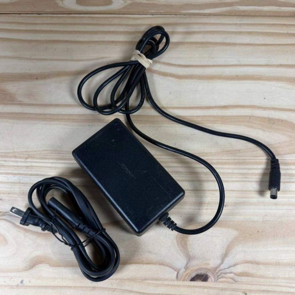 Bose PSM36W-208 Switching Power Supply AC Adapter 18V 1A Black 309612-001